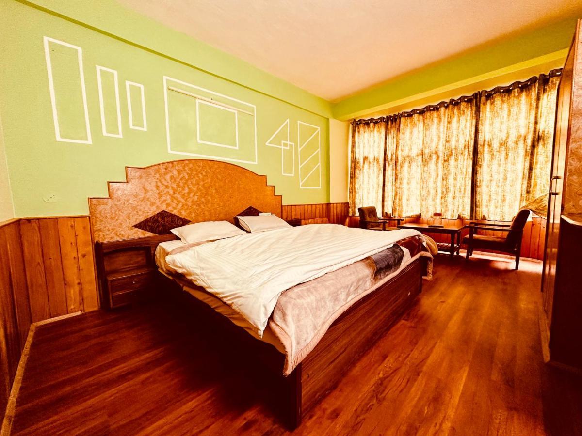 Hotel Daulat Manali Exterior foto