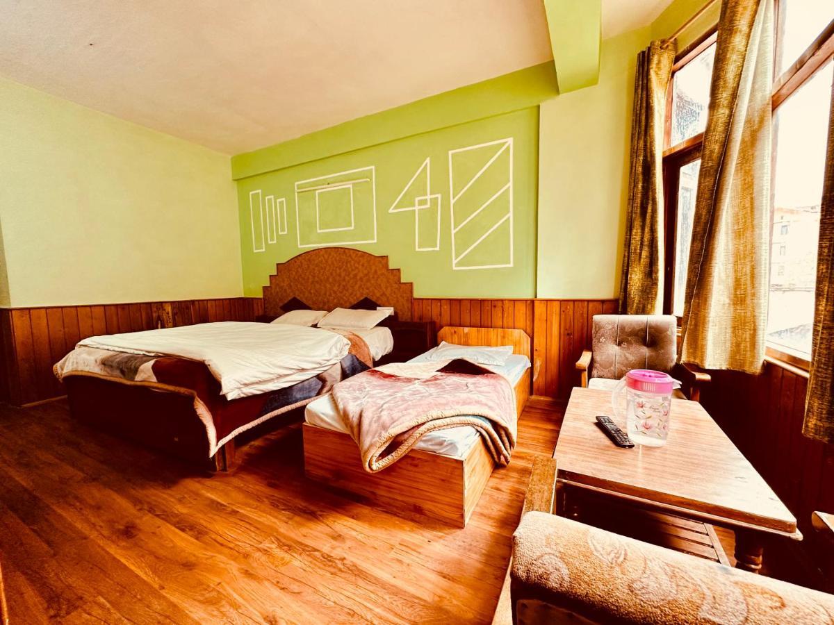 Hotel Daulat Manali Exterior foto