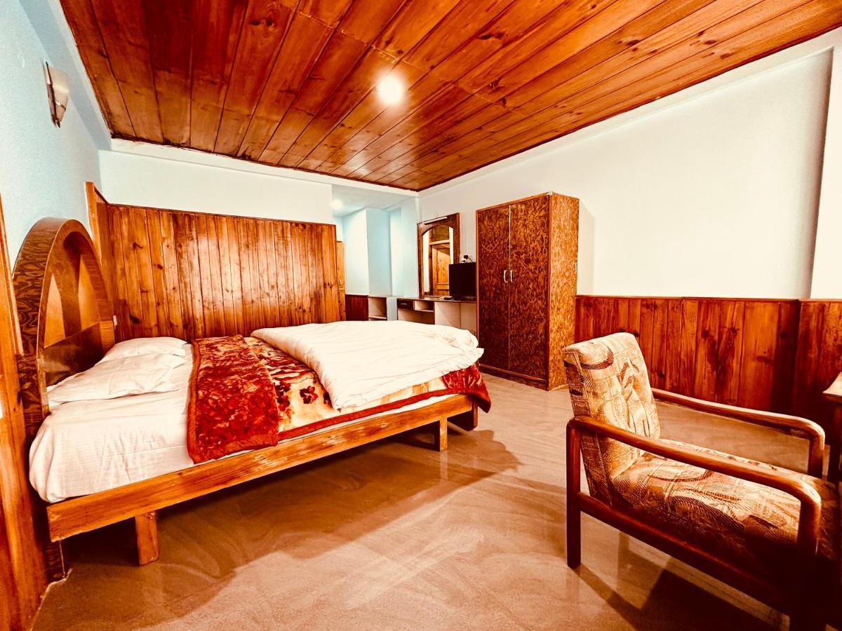 Hotel Daulat Manali Exterior foto