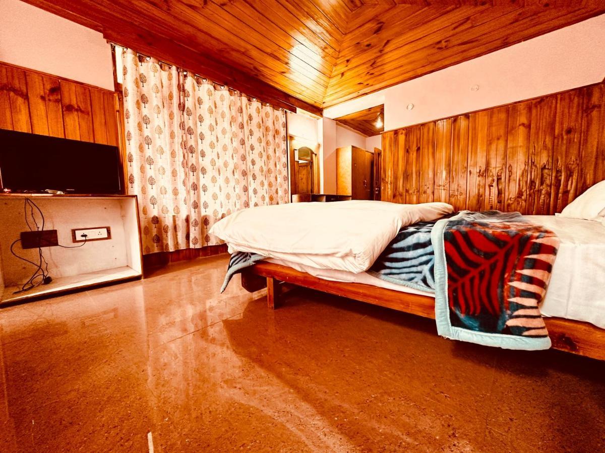 Hotel Daulat Manali Exterior foto